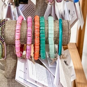 Retired Noonday Collection Heishi bead stretch bracelet